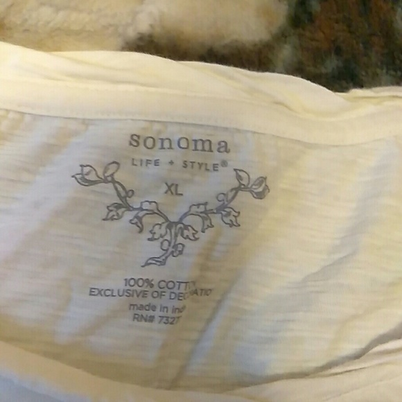 Embroidered Sonoma top - Picture 2 of 2